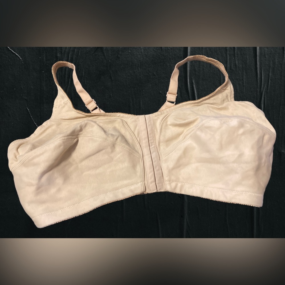 Size 48DDD Comfort Choice Bra Front Closure Beige Unlined Wire Free